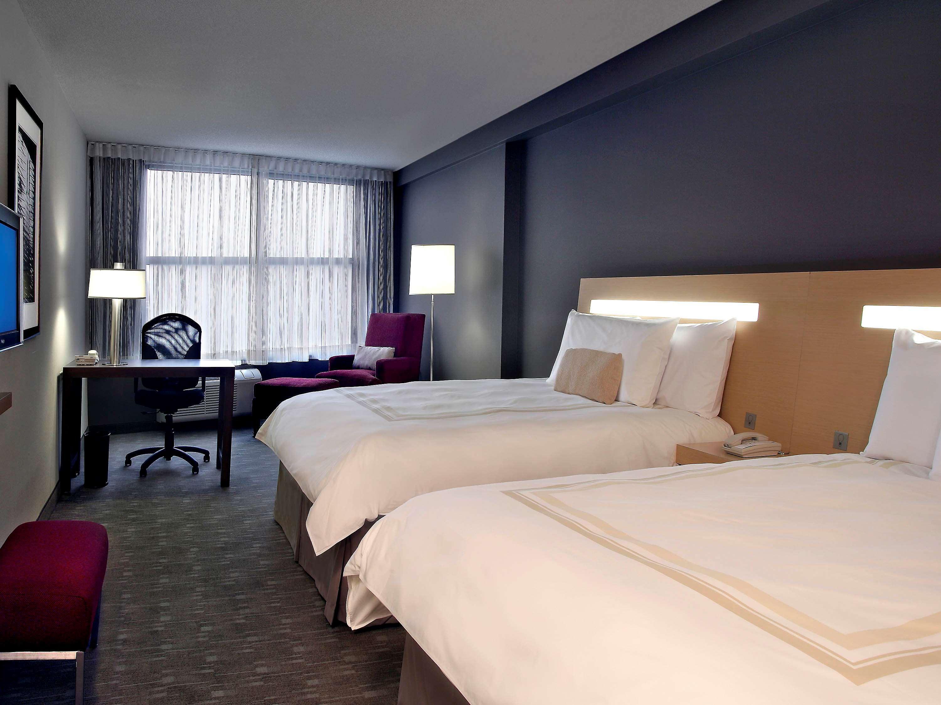 โนโวเทล มอนทรีออล แอโรพอร์ต โฮเทล Hotel ดอร์วาล ภายนอก รูปภาพ